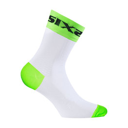 SIX2 Kolarskie klasyczne skarpetki - WHITE SHORT - biały/zielony