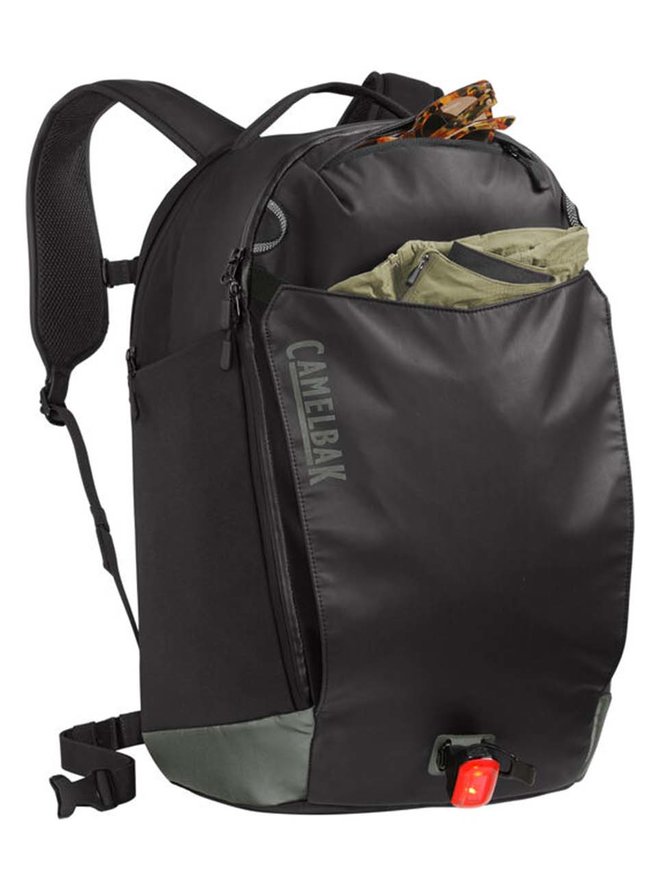 H.A.W.G. COMMUTE 30L