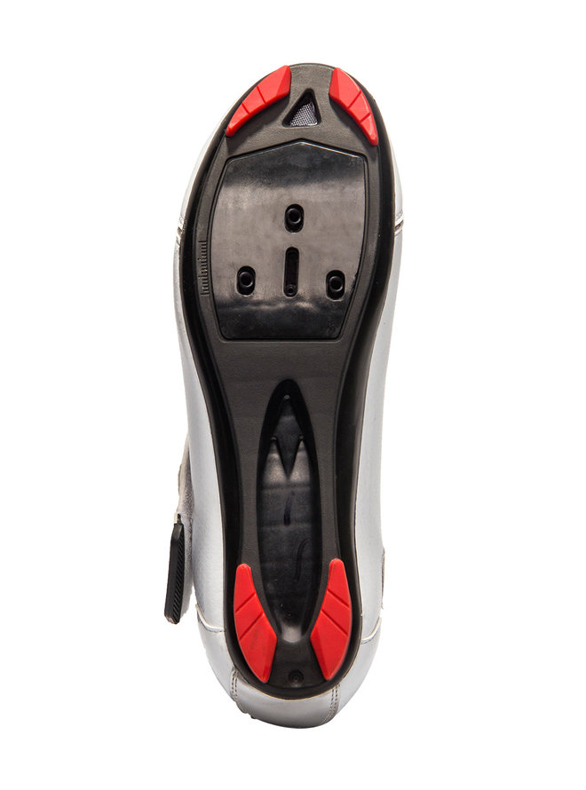 F121