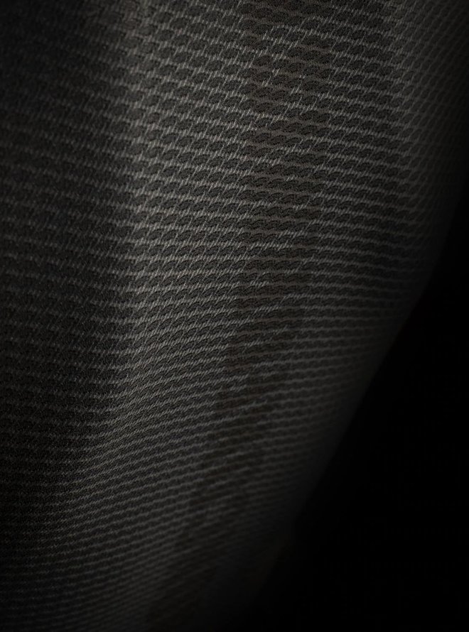 SECOND SKIN