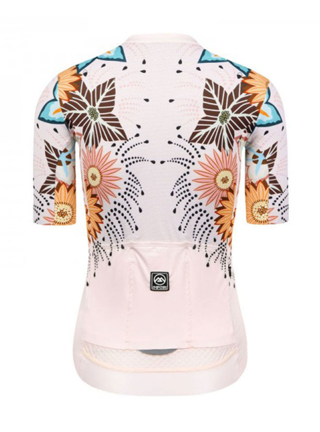 BLOOMS LADY