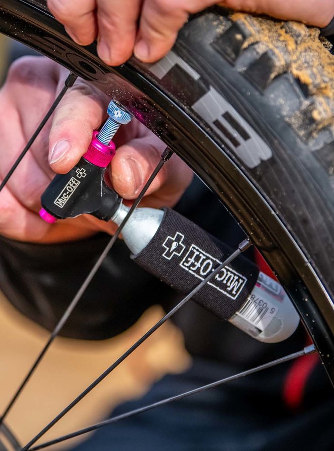 MTB INFLATOR KIT