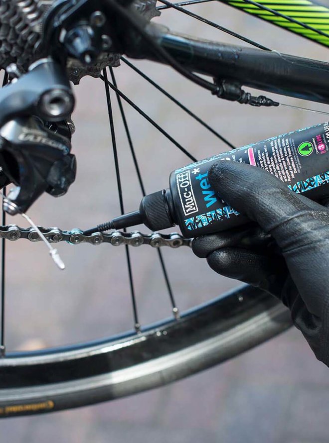 WET WEATHER LUBE