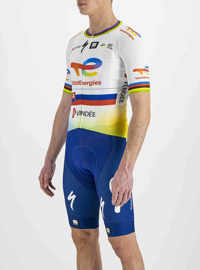 TOTAL ENERGIES 2022