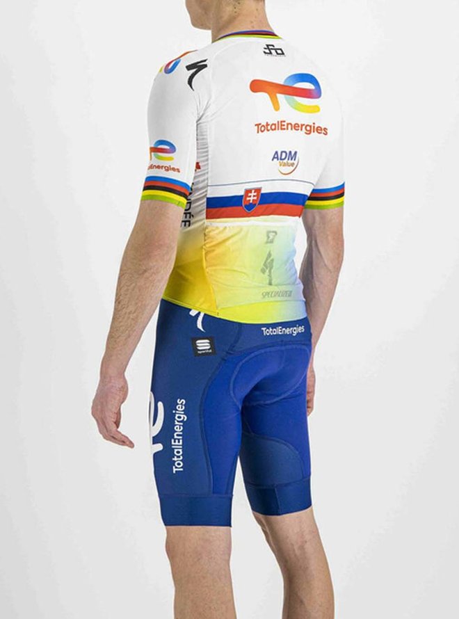 TOTAL ENERGIES 2022