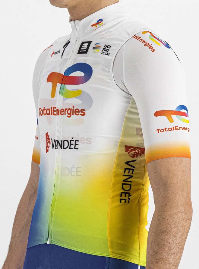 TOTAL ENERGIES 2022